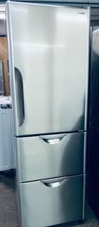 [可用消費券]日立三門雪櫃 大容量 可自動制冰Three-door refrigerator with automatic ice making