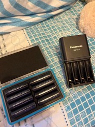 Panasonic Eneloop Pro + charger + case