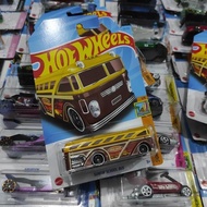 HOTWHEELS HOT WHEELS Surfin School Bus yellow brown B23 HKJ32