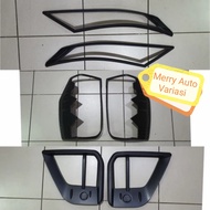 Paket garnish lampu hitam doff All New HILUX 2020