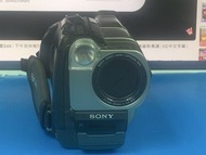 SONY. CCD-TRV57E  HI 8  手提攝錄機
