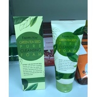 Farmstay - 綠茶籽精華洗面乳 180ml