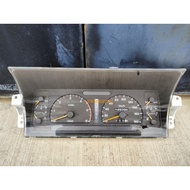 JDM Isuzu Trooper Bighorn UBS69 AT Automatic Speed Meter Speedometer Cluster Instrument