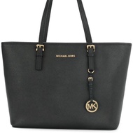 Michael Kors Jet Set Tote Bag