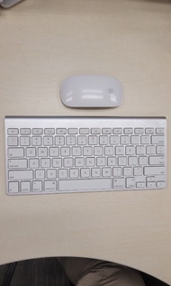 Apple 蘋果無線鍵盤連滑鼠Mac機無線滑鼠及鍵盤Keyboard & Mouse 上代電芯版 包郵