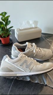 New Balance 996 中性款 淺灰色 休閒運動鞋