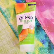 Sữa Rửa Mặt St.Ives Blemish Control Apricot Scrub