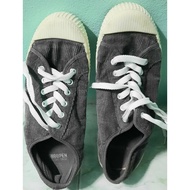 Used Sneakers Shoopen In Good Condition Length 27 Cm.