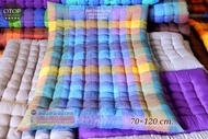 Tom Thai Pillow เบาะรองโซฟาไซส์พิเศษ เบาะรองเก้าอี้ไม้ เก้าอี้โยก ที่นอนเด็ก นุ่มนอนนั่งสบาย ขนาด 70