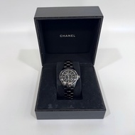 Chanel黑色12點鑽J12陶瓷腕錶38mm H5702