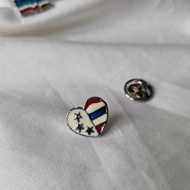 Thai flag brooch เข็มกลัด ธงชาติไทย