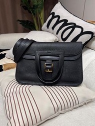 Hermes Halzan 31 Stamp C 黑色牛皮金扣 100%Authentic, 98%New 💎尖沙咀中港城門市