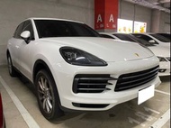 中古車 PORSCHE CAYENNE 白 2018 休旅車