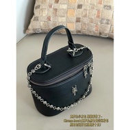 [Ready Stock] Chrome Hearts Cosmetic Bag
Shoulder Messenger Bag Chain Bag