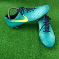 Kasut bola nike magista saiz 11uk