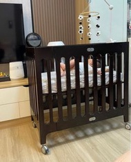 Bloom Alma Mini 摺疊嬰兒床(啡色)(實木)(包床墊)(送圍欄)
