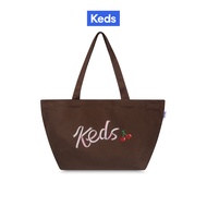 KEDS กระเป๋า รุ่น THE KEDS BAG X SSKTMMEE สีน้ำตาล ( F25ACB01016 )