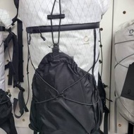 Syzygy Carrier Pack 50L v2 連 Standard Strap 背包組合 有黑白兩色