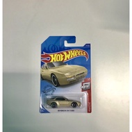 Hotwhell- 89 Porsche 944 Turbo