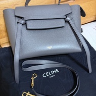 Celine斯琳belt bag荔枝紋中款Micro鯰魚包水泥灰