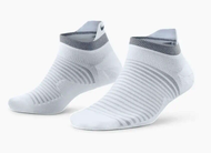 Nike Spark Lightweight 隱形跑步專用襪