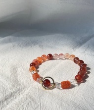 天然石手鍊-紅花膠石 x 白水晶 x 紅石榴石 x 金太陽貔貅