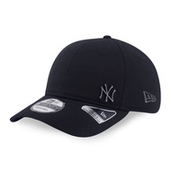 New York Yankees Metal Badge FW26 Black 9TWENTY Small Adjustable Cap