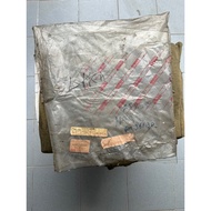 Glass, rear window (RH). Toyota land cruiser HZJ80/HDJ80. New genuine parts (NOS) Japan