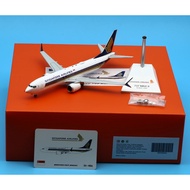 EW238M006 Alloy Collectible Plane Gift JC Wings 1:200 Singapore Airlines "StarAlliance" Boeing B737 