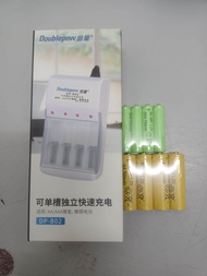 USB battery charger ni-cd ni-mh 4pcs AA+4pcs AAA+USB plug rechargeable 1.2V remote tv kids car jam