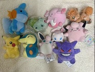 pikachu 啟暴龍 雷伊布 耿鬼 figure扭蛋 寶可夢 Pokemon fit 比卡超，小火龍，風速狗，巴他蝶，水伊貝，急凍鳥，三頭地鼠, 基拉祈,正電拍拍，魔牆人偶，百合根娃娃，小刺蛋/波克