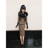 Barbie Silkstone Chinoiseri Red Moon nude and Outfit Barbie Silkstone
