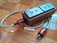 บล็อคไม้สักพ่วง Schneider ชไนเดอร์ 4 ช่องเสียบแบบมีสวิตช์ ปิด-เปิด แยกอิสระพร้อมสายไฟพ่วงสำหรับชุดเค