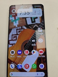 Leitz  phone 2  有信号上不到纲