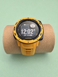 Garmin Instinct 中文版 GPS 智能手錶｜Sunburst 日耀黃｜100%正貨