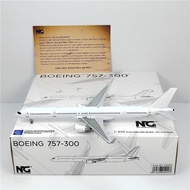 NG Models 45000 1: 400 White Machine B757-300 Metal Airplane Model