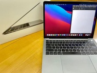 Space Grey Macbook Pro 13 inch 2017 (touch bar) 256gb