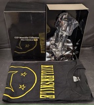 CCP 筋肉人肌肉系列(微笑黑身版戰爭人)跟大碼網站限定版Tee一件Kinnikuman Muscular Collection Warsman (Smile Ver. Black Molded Ve