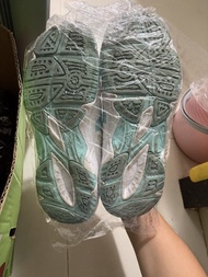 排球鞋