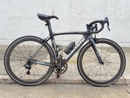 Bianchi Oltre XR.2 Carbon Road Bike