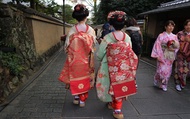 1-Hour Geisha/Maiko Show in Kyoto