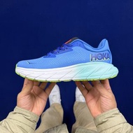 Hoka One One Arahi 7