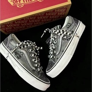 Hirono x Vans UA Style 36 Kasut Sneakers Kasual Rendah.