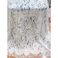 Lace compartment 1m5*1m5 cream and black white