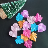 10 grams of maple leaves, maple leaf beads, grape leaf/s