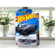 HOT WHEELS TV SERIES BATMOBILE HOTWHEELS DIECASTbiru