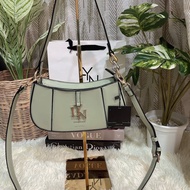 กระเป๋าสะพายข้าง LYN 9 นิ้ว