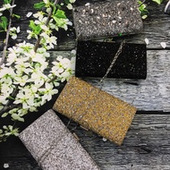 QG7160 stone-encrusted trunk wallet