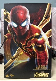 Hottoys spiderman iron Spider 1/6 MMS482