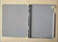 灰色實色筆槽款  IPad 8 iPad 2020 iPad 7 iPad 2019  ipad套 平板套 保護套 平板保護套  iPad Air 4  ipad pro ipad air iPad 